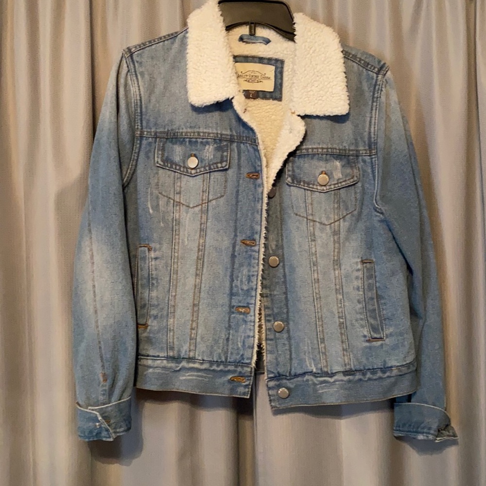 Ashley Vintage Charm (size L) sherpa lined jean jacket